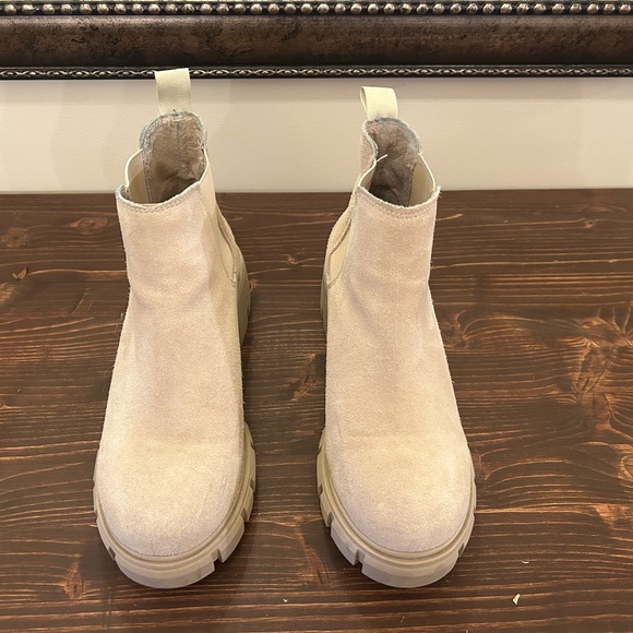 Steve Madden Howler Boot - Picture 7 of 9